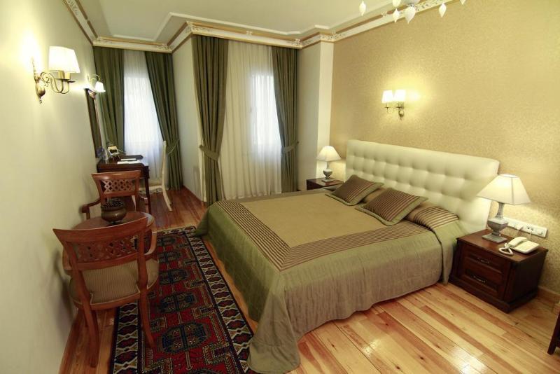 Uyan-special Category Hotel Istanboel