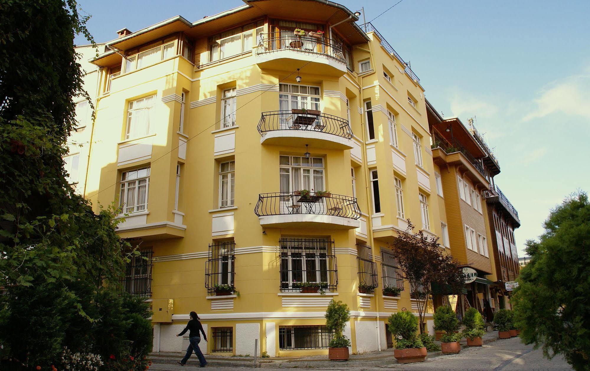 Uyan-special Category Hotel Istanboel